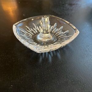 Vera Wang Crystal Ring Holder